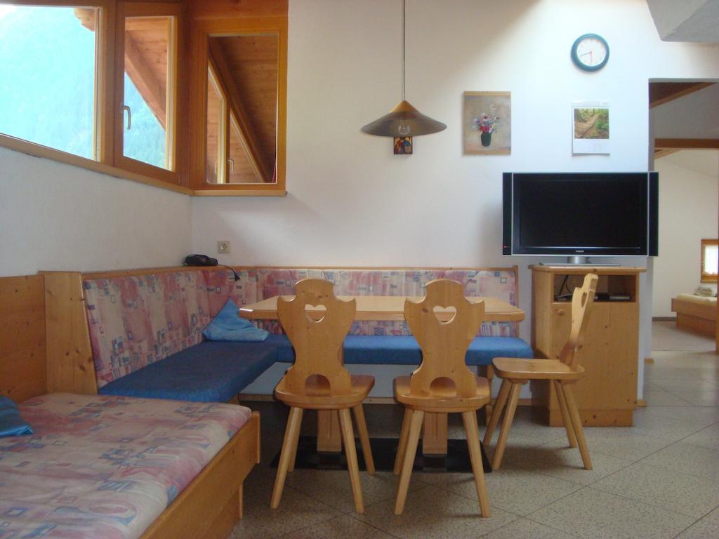 Alpenhaus Christian Apartment Neustift im Stubaital Phòng bức ảnh
