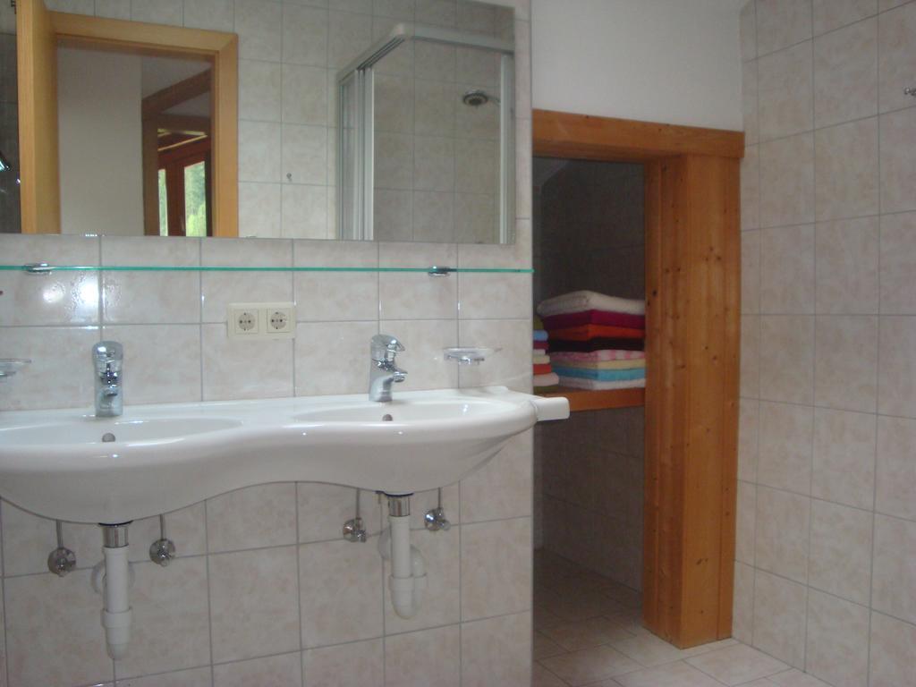 Alpenhaus Christian Apartment Neustift im Stubaital Phòng bức ảnh
