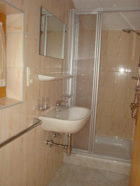 Alpenhaus Christian Apartment Neustift im Stubaital Phòng bức ảnh